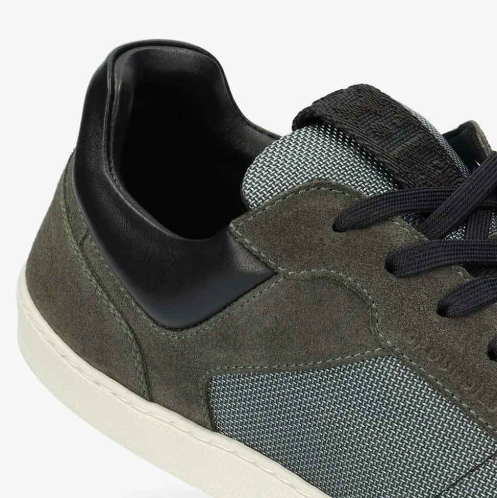 Groundies® Court Men