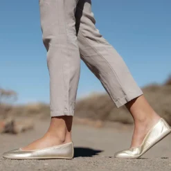 Groundies® Lily Classic Women