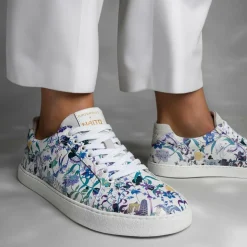 Groundies® Universe X Naito Women